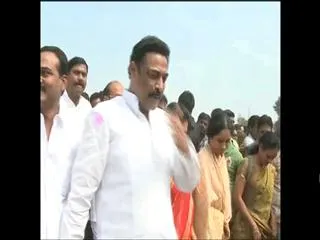 rowdy-sheete-open-over-mla-bhuma-nagireddy-and-party-activists - Sakshi