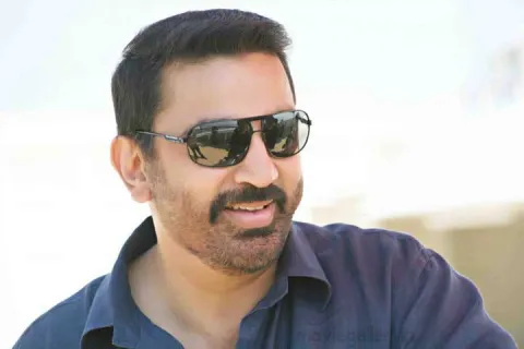 Rumour of Kamal loving Andriya rounding online - Sakshi