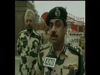 ramadan celebrations in indo-pak boarder - Sakshi