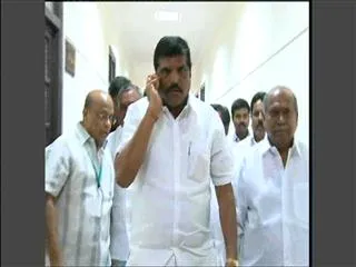 Botsa satyanarayana meets with majlis-e-ittehadul muslimeen mim leaders at hyderabad - Sakshi