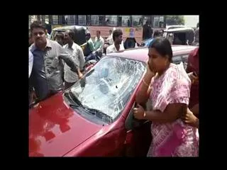 One Died in Road Accident at Vanasthalipuram - Sakshi