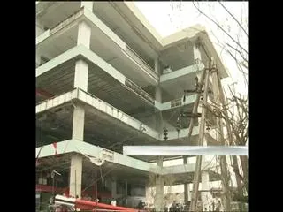 Andhra university damaged due to hudhud cyclone - Sakshi