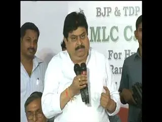 BJP mlc condidate N.ramachandra rao compaiging - Sakshi