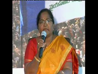 uppuleti kalpana takes on chintamaneni prabhakar - Sakshi