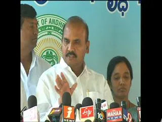 chandrababu to release statement on farm loan waiver - Sakshi