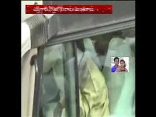 CM Chandrababu busy with Phone calls - Sakshi