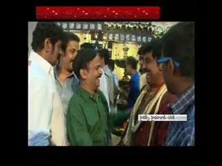 Venu madhav talks,sampoornesh babu comedy in manoj marriage - Sakshi