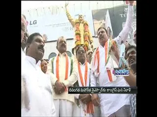telangana, andhra congress leaders remember ysr on death anniversary - Sakshi