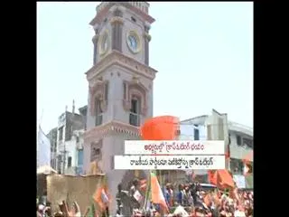 Cross Voting Tension in leaders - Sakshi