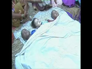 Three children died by falling cotton bags - Sakshi