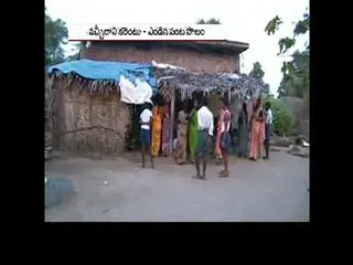 lady farmer commits suicide in warangal district - Sakshi