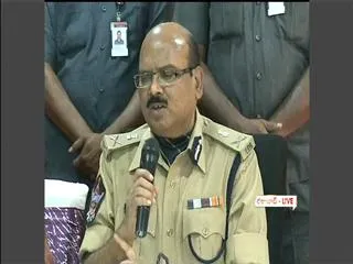 DGP Prasada rao warns action against provocations - Sakshi