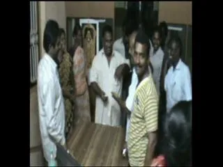 Bank Manager cheats customers - Sakshi