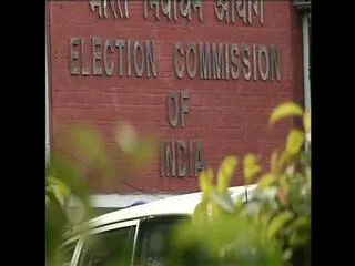 central-election-commission-to-green-signal-for-investigation-on-note-for-votes- - Sakshi