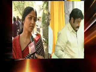 Easwari Rao condolence to bapu - Sakshi