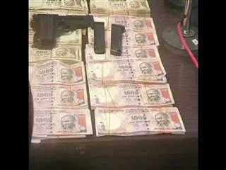 chennai police caught fake currency racket - Sakshi