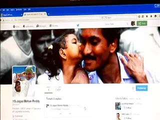 ys-jagan-mohan-reddy-enters-twitter - Sakshi