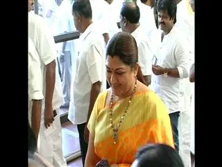 Khushbu seeks votes for DPA candidates in Coimbatore - Sakshi