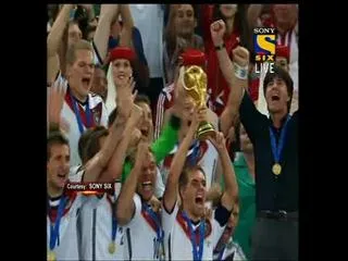 Germany beats Argentina on Goetze's goal to win World Cup - Sakshi