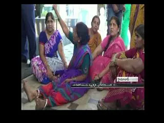 Global hospital gives treatment to died person - Sakshi