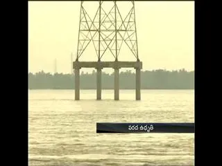 Water flow increased to Godavari - Sakshi