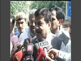 Union Minister Gopinath Munde died in a road accident in Delhi - Sakshi