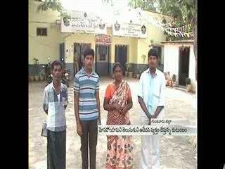 Guntur duped lakhs of rupees promising jobs - Sakshi