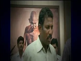 Railway porter becomes ZP chairman - Sakshi