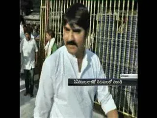 Hero Srikanth and Santhanam visits Tirumala - Sakshi
