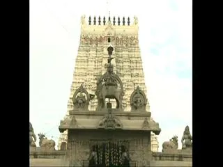 High Alert in Tamilnadu after Terror Threat to Temples - Sakshi