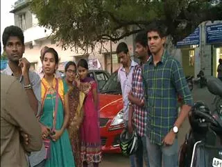 KCR sanctions Rs.2 lakh for NASA students - Sakshi