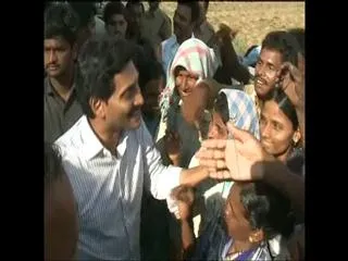 Another day extension for jagan tour - Sakshi