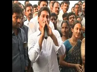 ys-jagan-meeting-with-dwcra-women - Sakshi