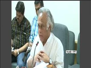 New Committe for Capital Formation in Seemandhra, Says jairam Ramesh - Sakshi