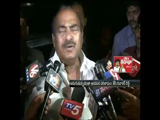 Bribing is quite common in politics, says tdp mp diwakar reddy - Sakshi