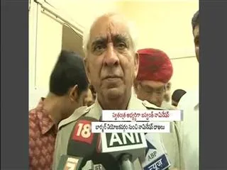Jaswant Singh files nomination from Barmer, leaves BJP sulking - Sakshi