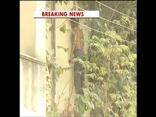 Patient died found hanging from a tree in karimnagar - Sakshi