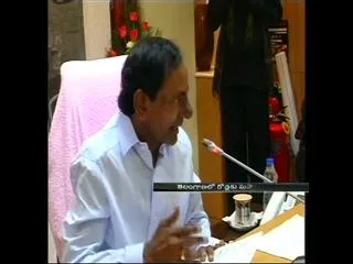 3 thousand crore funds for telangana roads - Sakshi
