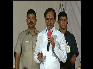 KCR distribute the house rails for poor peoples - Sakshi