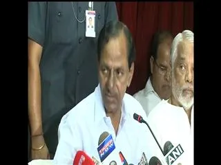 we-committed-to-farm-loan-waiver-says-kcr - Sakshi