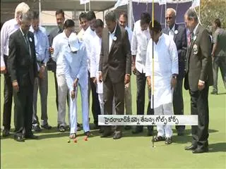 Centre to allot 40 acres near golf course for new Parade Grounds: KCR - Sakshi