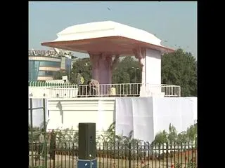 Ramlila Maidan all set to host Arvind Kejriwal's second swearing-in - Sakshi
