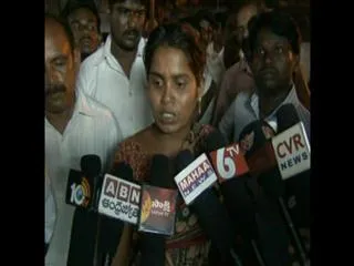 YSRCP mptc member kidnaped in guntur district - Sakshi