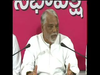 Keshavarao criticises issue on Section 8 - Sakshi