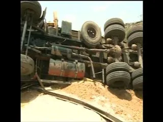 five-killed-three-injured-as-lorry-ramsin-kurnool-district - Sakshi