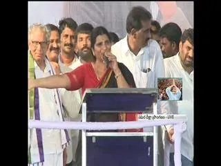Laxmiparvathi slashes chandrababu in jaganmohanreddy samaradeeksha - Sakshi