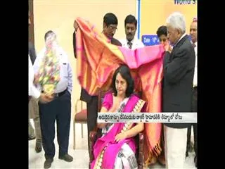Narayana hospital doctor Hemavathi creates Limca Record - Sakshi
