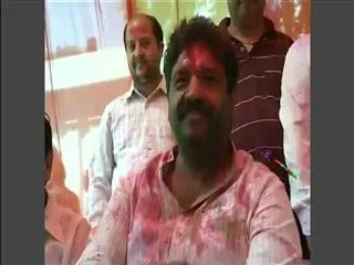 Ram vilas paswan grand holi celebration - Sakshi