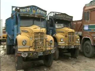 Lorry Owners to go on strike from midnight today - Sakshi