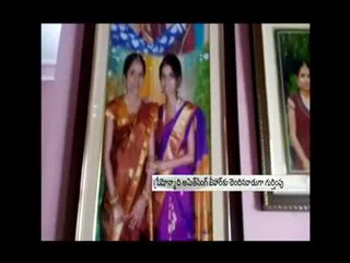 Rejected Lover Stabs Girl, Sister To Death - Sakshi